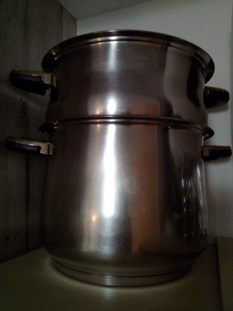 Couscoussier pour 15-20 personnes 30 Les Ponts-de-C� (49)