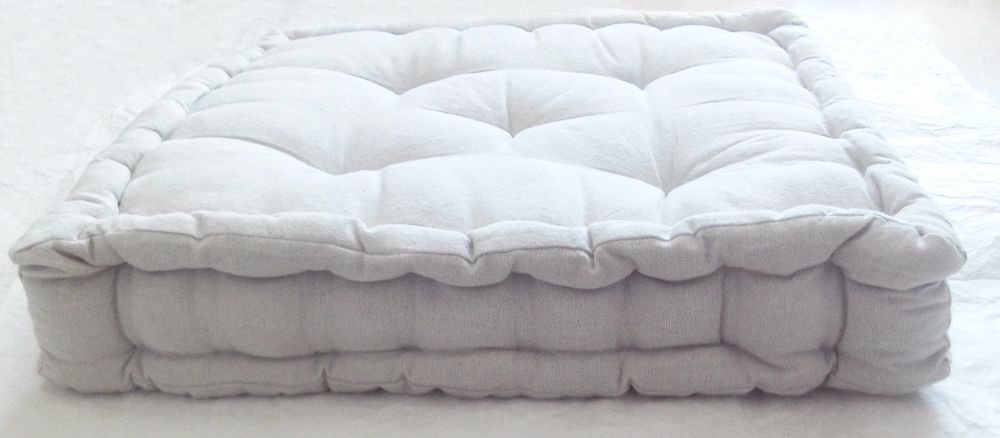 Coussin de sol Castorama - 40 x 40 x 10 cm 14 Villeurbanne (69)