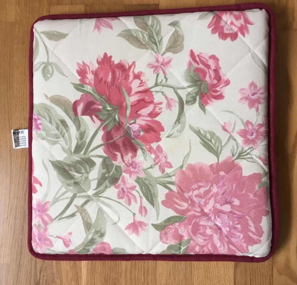 Coussin en laine 20 Fontaine-Notre-Dame (59)