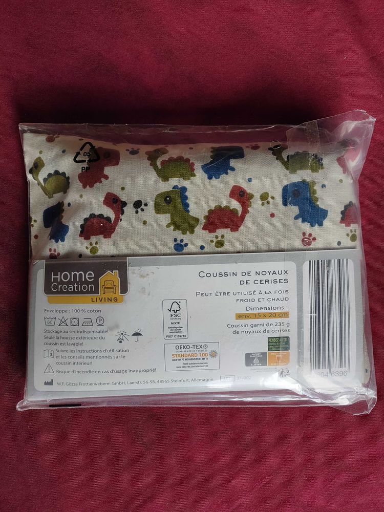 Coussin neuf de noyaux de cerise 8 Avermes (03)