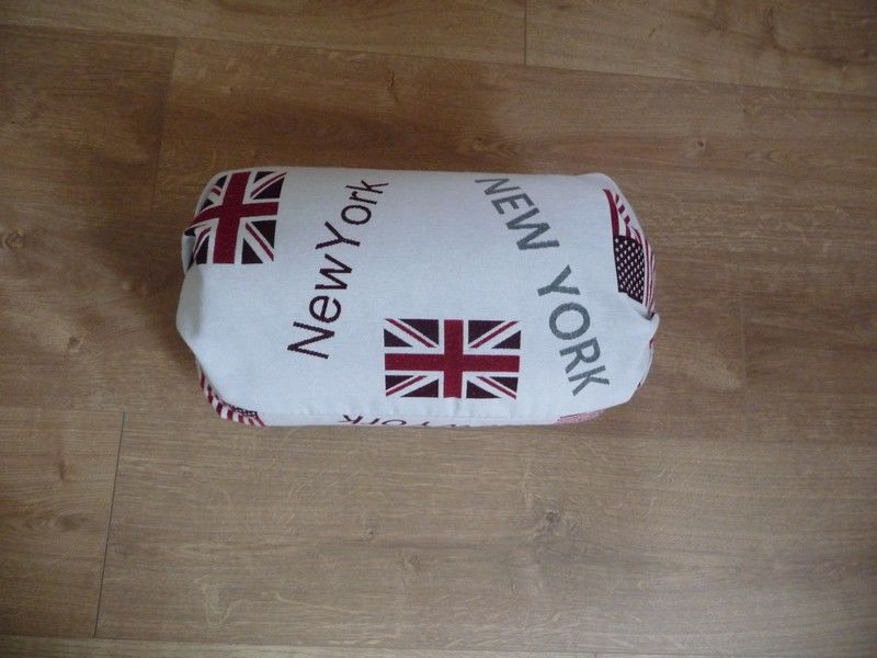 Coussin rond dos ou nuque - Neuf 20 Celles-sur-Belle (79)