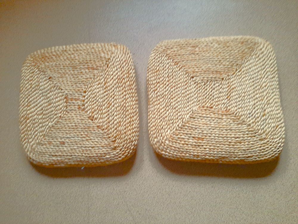 Coussins paille 15 Charlieu (42)