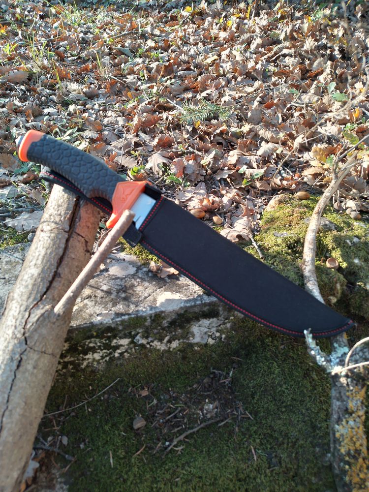 Couteau de chasse xxl 34 Toulon (83)