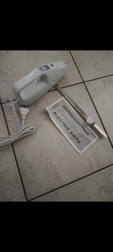 couteau �lectrique 10 Ch�lons-en-Champagne (51)