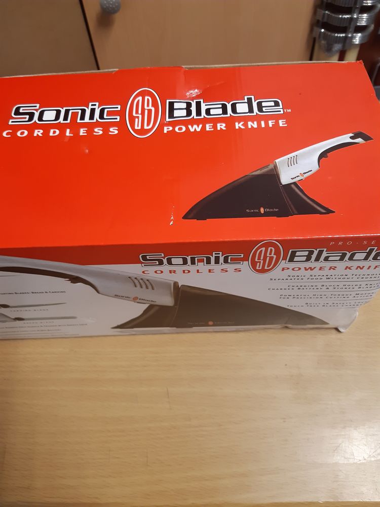 COUTEAU ELECTRQUE / 14 Paris 20 (75)