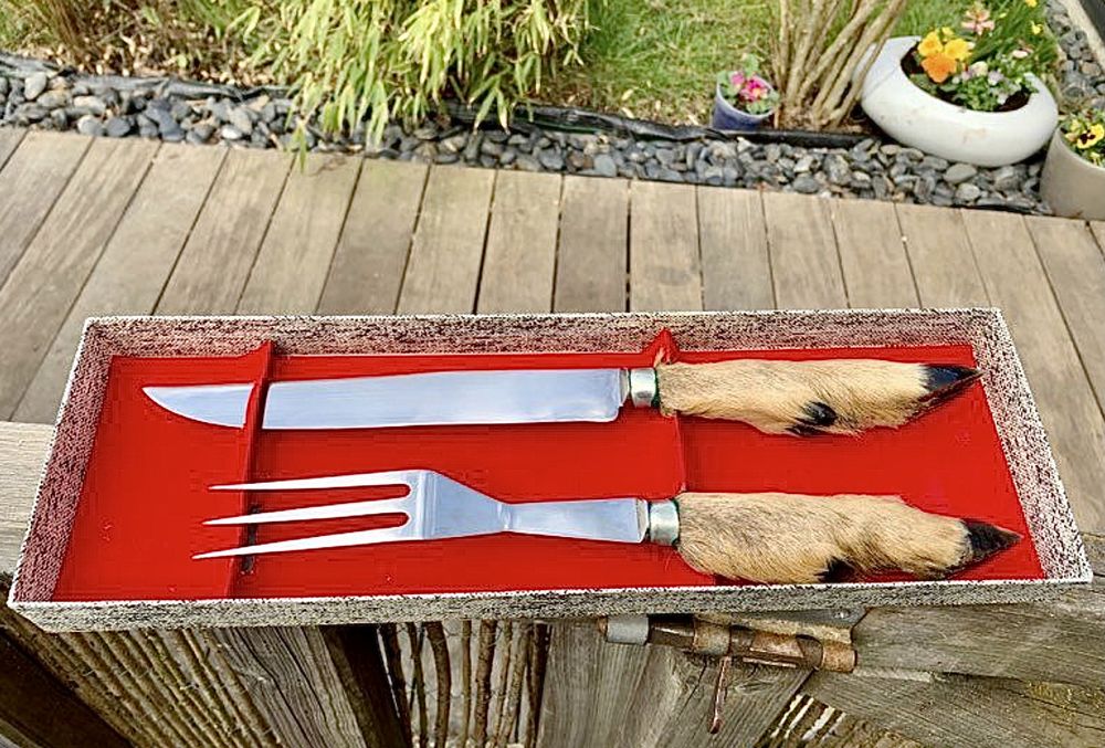Couteau et fourchette pattes de chevreuil chasse 15 Corbreuse (91)