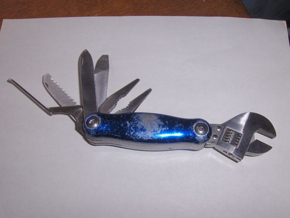 Couteau multifonctions
3 Sauchy-Cauchy (62)