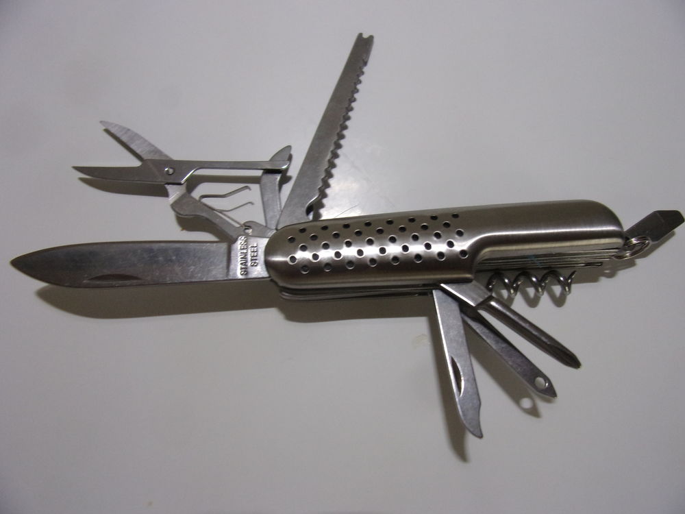 Couteau Suisse - 9 fonctions, 5 Libercourt (62)