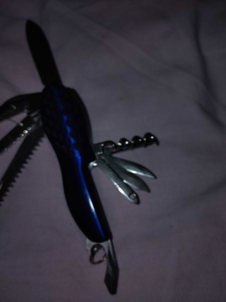 couteau 6 Saint-Barth�lemy-de-Vals (26)