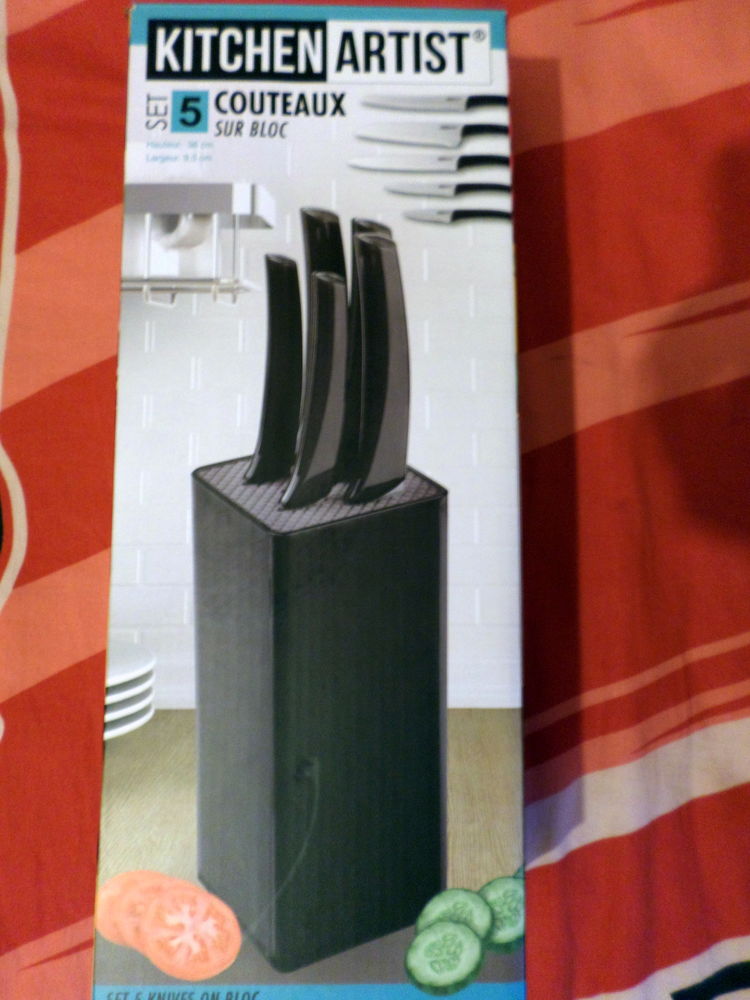 Set de 5 couteaux sur bloc-Kitchen Artist 15 Saint-Jean-de-Boiseau (44)