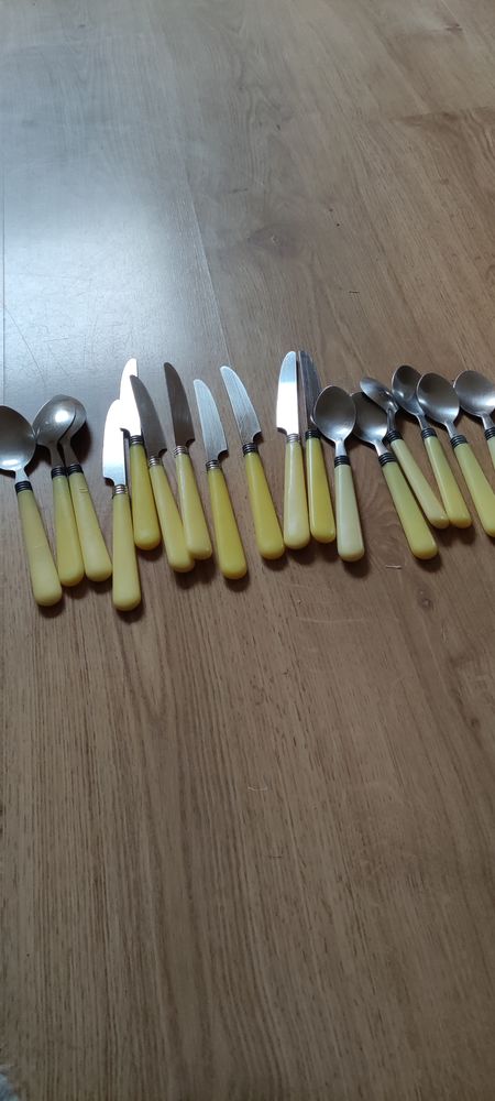 Couteaux cuilleres 3 Sainte-Th�rence (03)