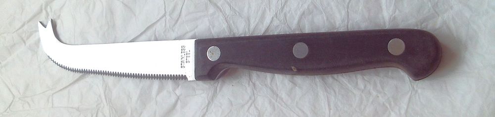 2 couteaux � fromagerie (professionnel) 3 Villeurbanne (69)