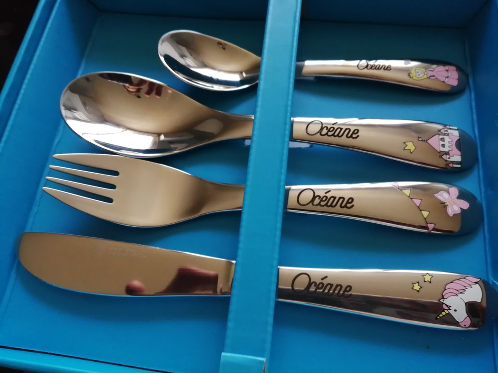 Couverts enfant Neuf pr�nom Oc�ane 20 �pinal (88)