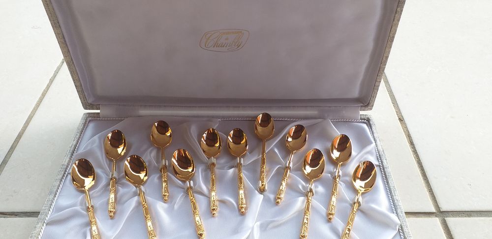 couverts neufs 70 Levens (06)