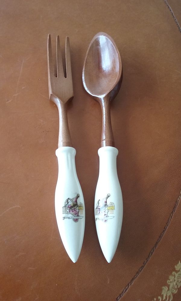 Couverts � salade neufs pouvant �tre mis en d�coration 12 L�signy (77)