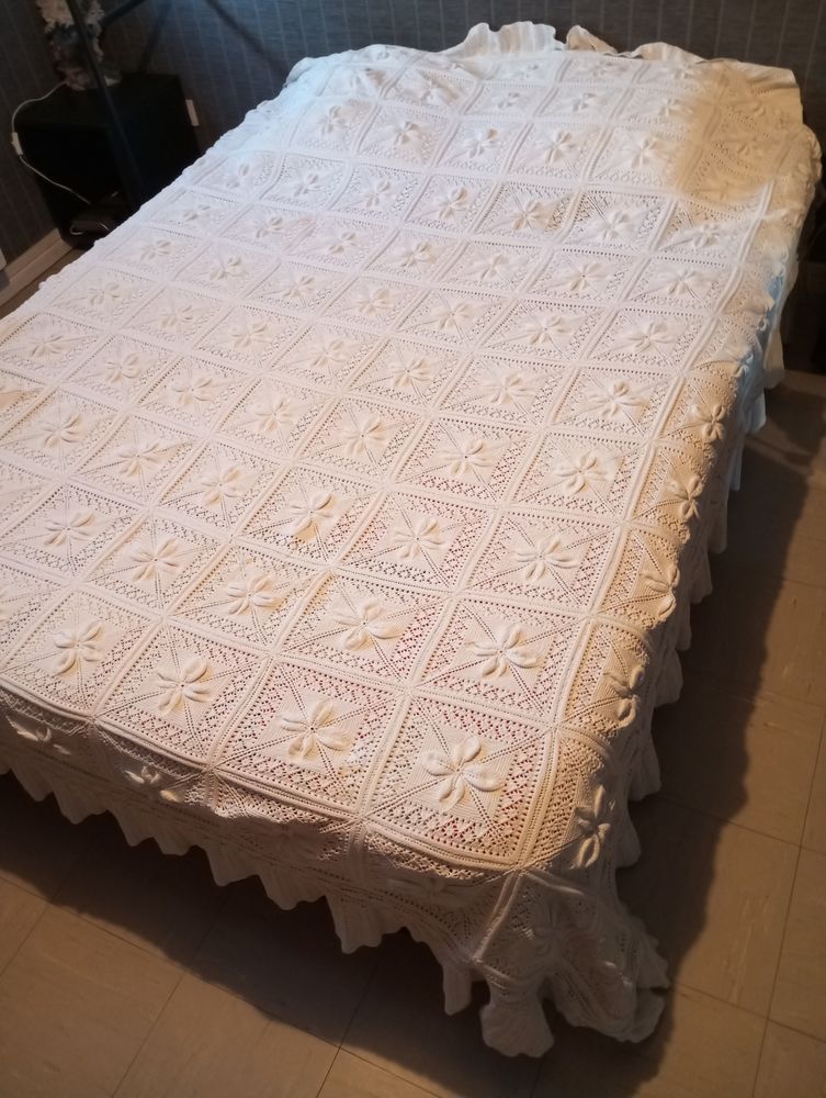 couvre-lit jet�e de lit dessus de lit fait main crochet 35 Toul (54)