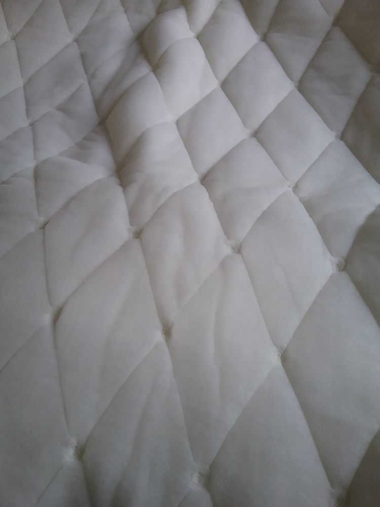 Couvre lit 12 Cournon-d'Auvergne (63)