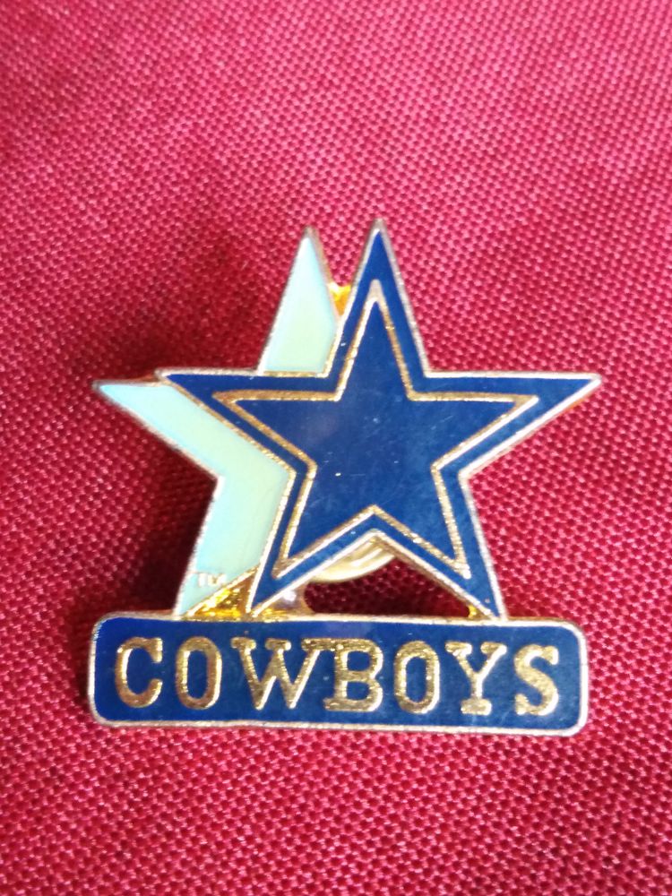 Pin's cowboys 2 Avermes (03)