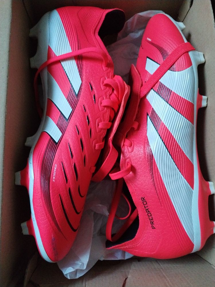 Crampons foot Adidas 69 Saint-Symphorien-de-Marmagne (71)