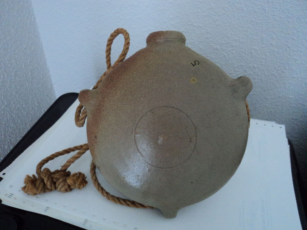  crapaud      gourde 20 Ruaudin (72)