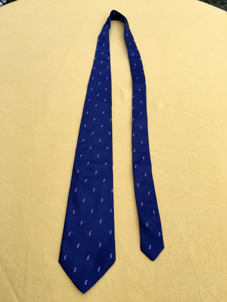 Cravate authentique Agn�s B, 100% soie, �tat neuf 20 L'Isle-Jourdain (32)