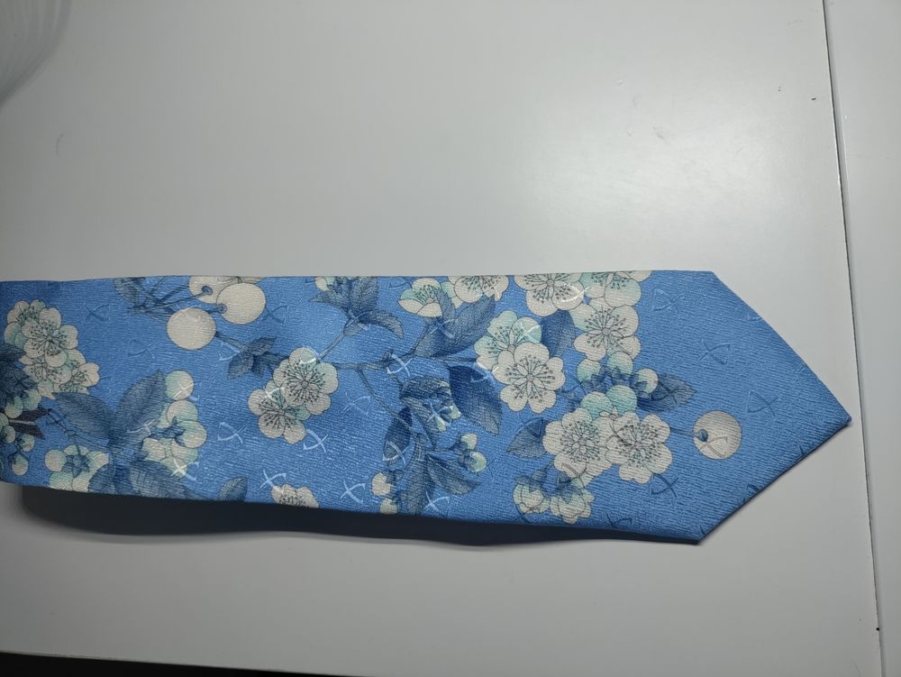 Cravate Leonard Paris bleue ciel 25 Bruz (35)