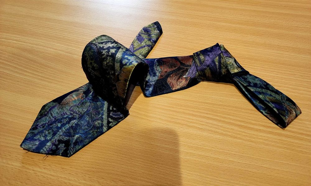 Cravate 100 % Polyester - Marque Kiabi 3 Chazelles-sur-Lyon (42)