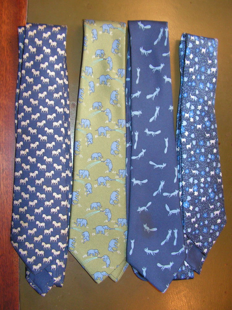 Lot cravates Hermès 140 Charleville-Mézières (08)