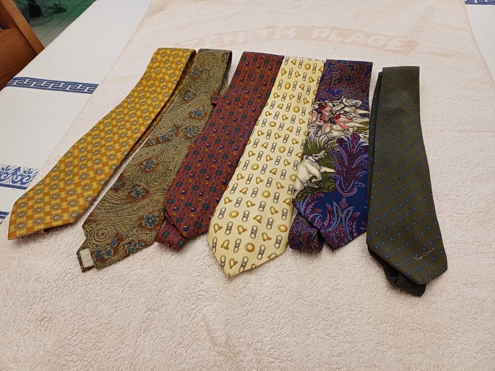 cravates en soie 100 Vallauris (06)