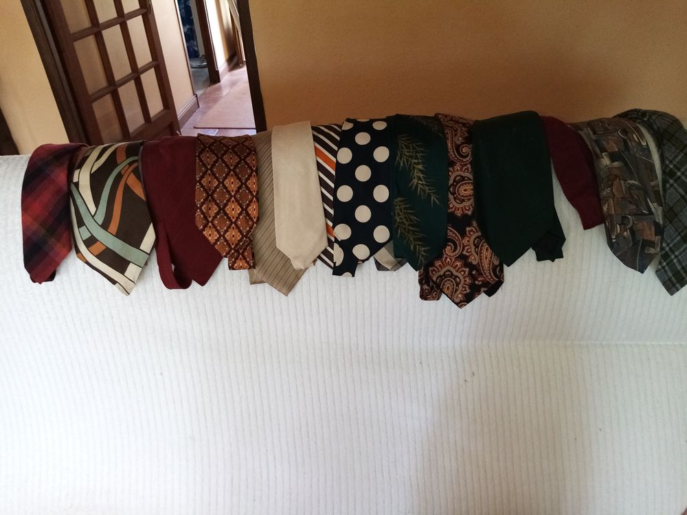 Lot de cravates 80 Sidiailles (18)