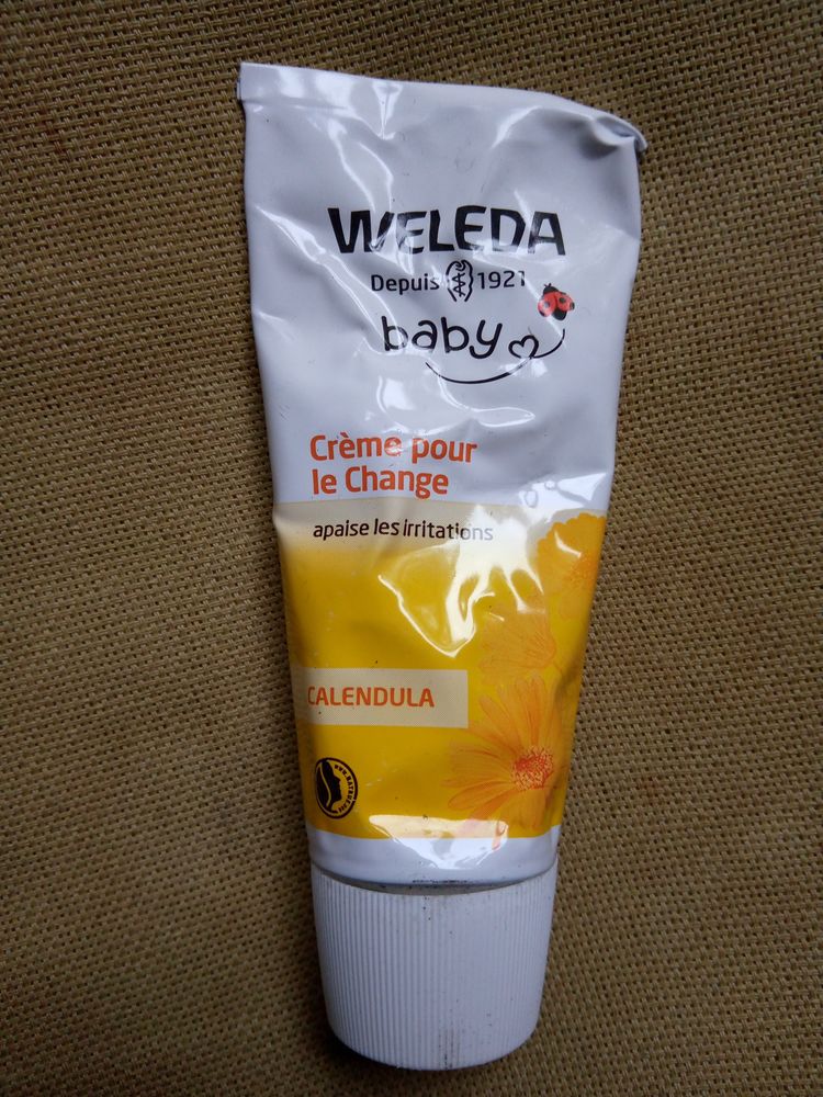 cr�me pour le change Weleda baby 5 Beauchamp (95)