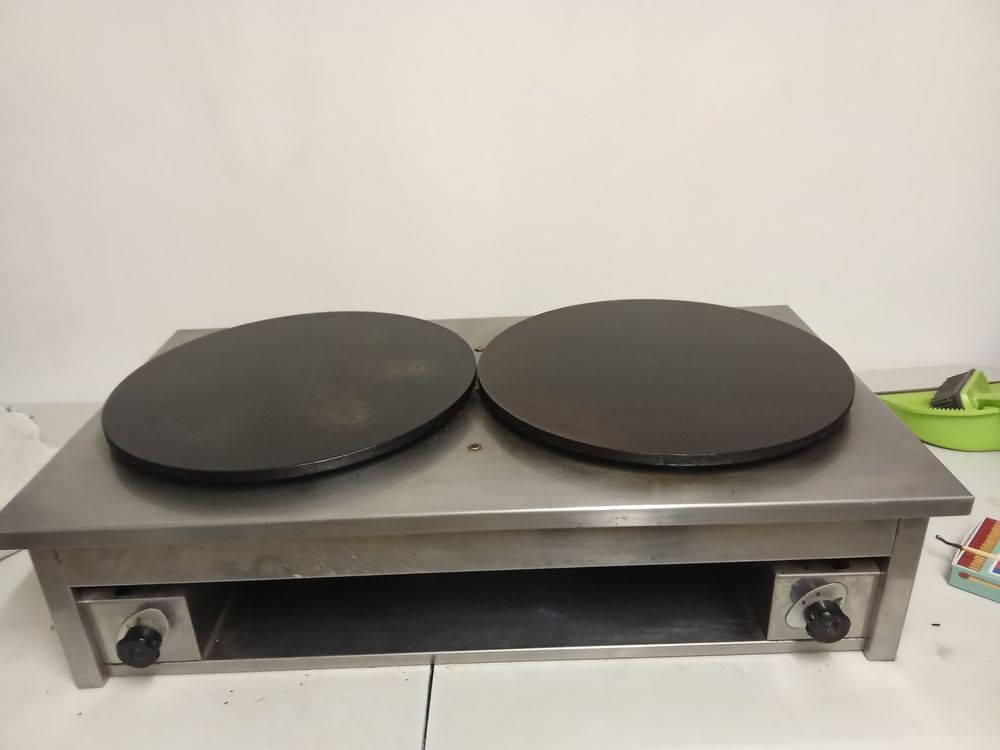 Cr�pi�re Roller Grill 350 Lanmeur (29)