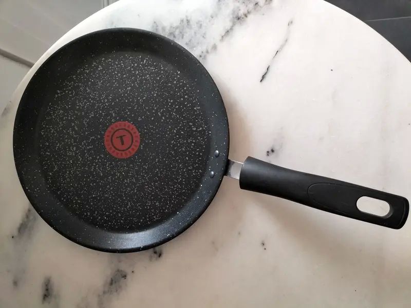 Cr�pi�re Tefal tous feux - neuve 12 Tassin-la-Demi-Lune (69)