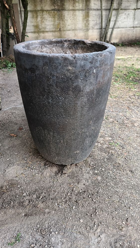 Creuset en graphite 800 Genilac (42)