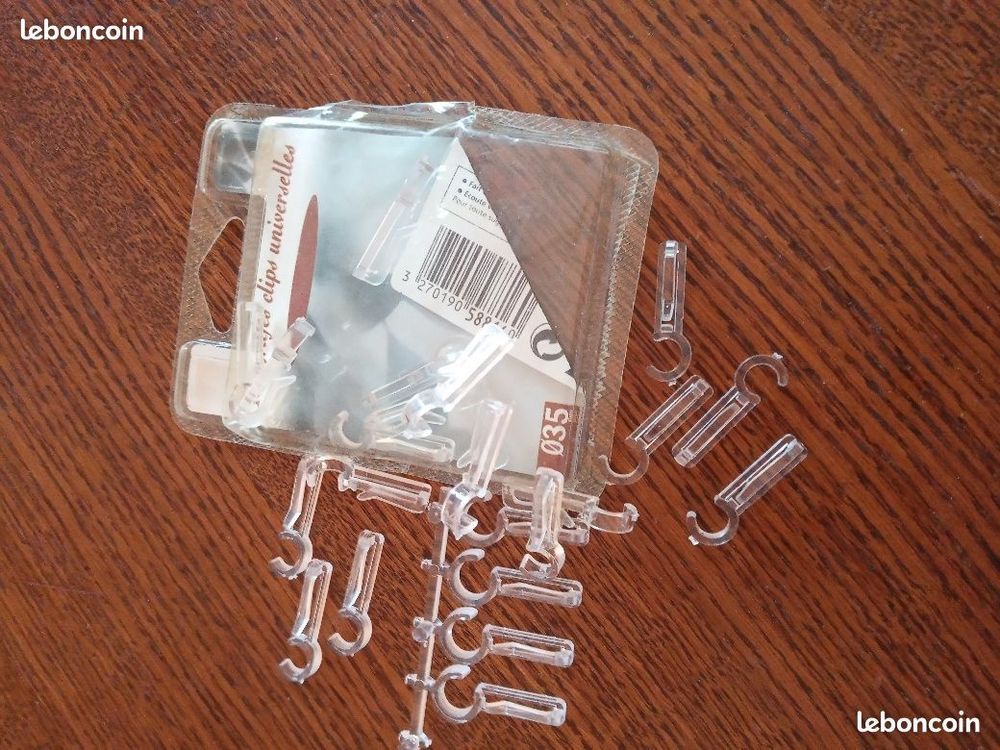 Crochets rideaux 5 Saint-Marcel (71)