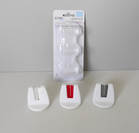 Crochets (x3) torchons NEUFS 2 Metz (57)