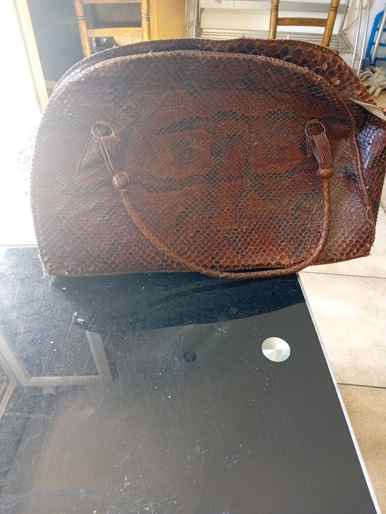 Sac en crocodile 20 Creil (60)