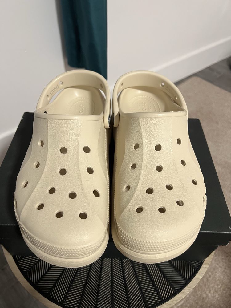 Crocs pour femme neuf taille 39 35 Montlu�on (03)