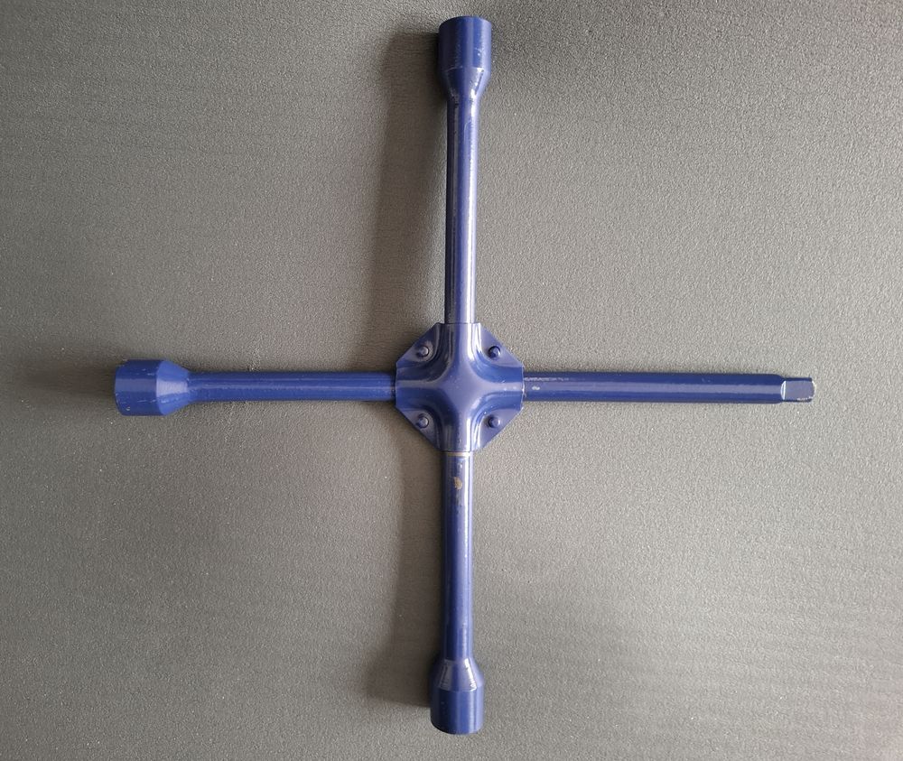 Cl� Croix Renforc�e Cartec 17mm/19mm/21mm cl� carr�e de 1/2  6 La Chapelle-Saint-Luc (10)