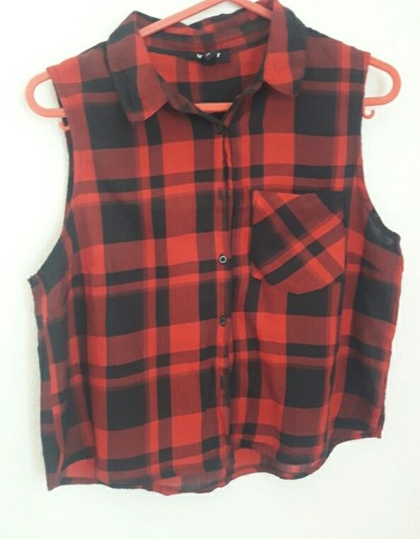 Cropp top motifs carreaux (b�cheron) 3 Petit-Bourg (97)