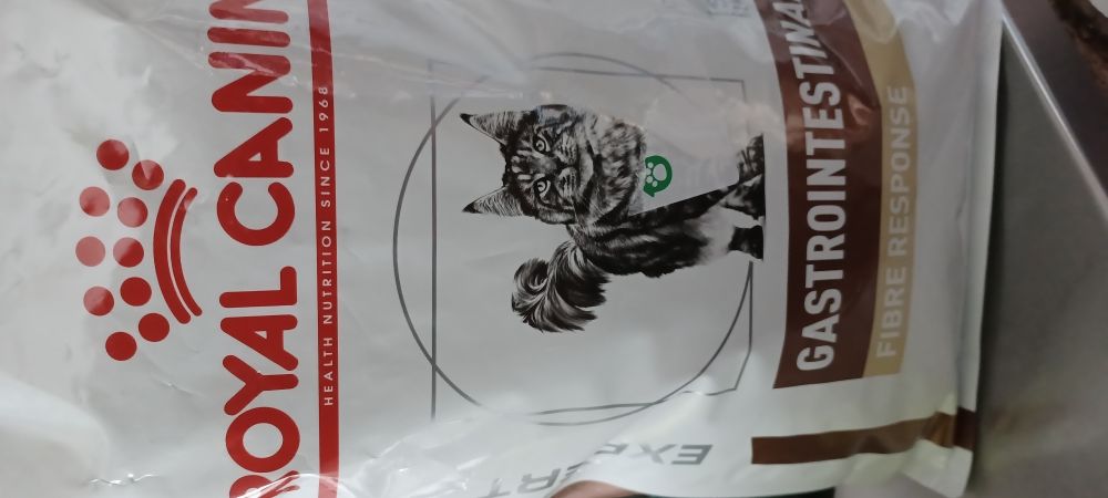 croquettes m�dicamenteuses 2 kgs , 20 Nancy (54)