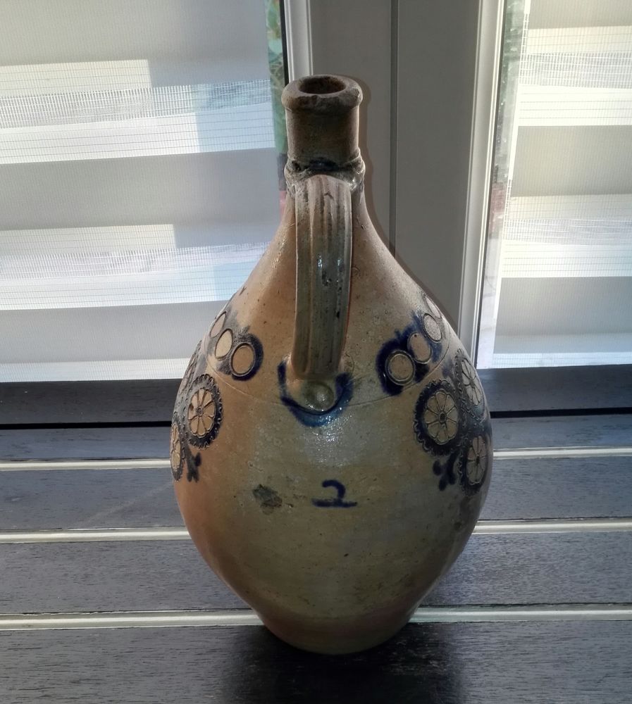 Cruche en gr�s � eau de vie  schnaps  fin du 18�me si�cle 250 Hettange-Grande (57)