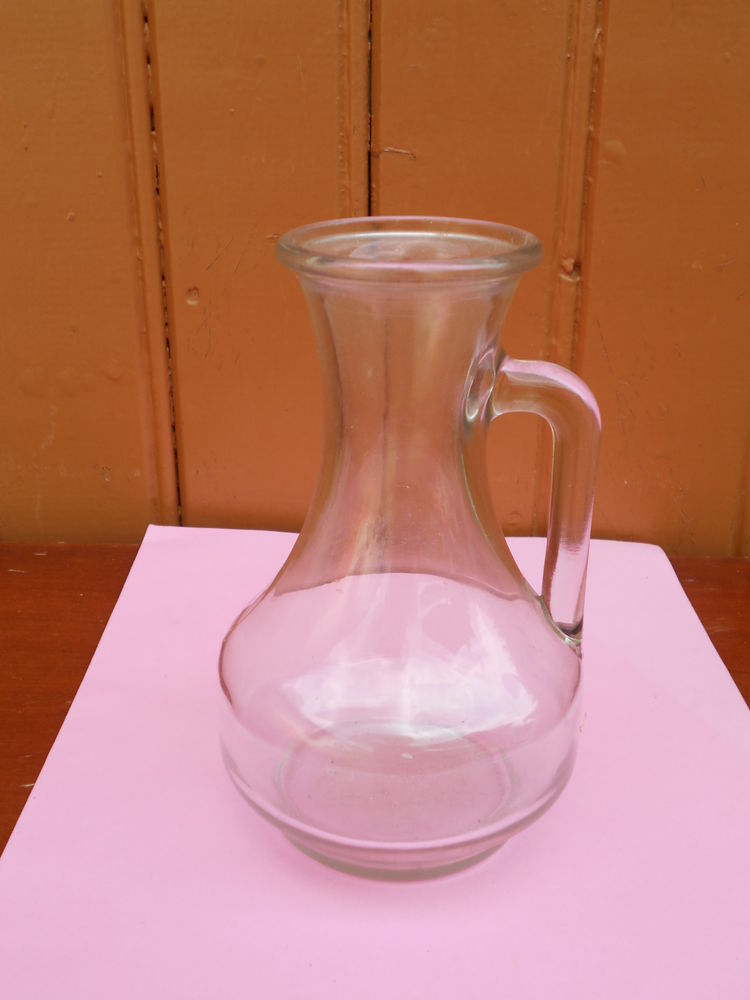 CRUCHE verre 10 Dammarie-les-Lys (77)