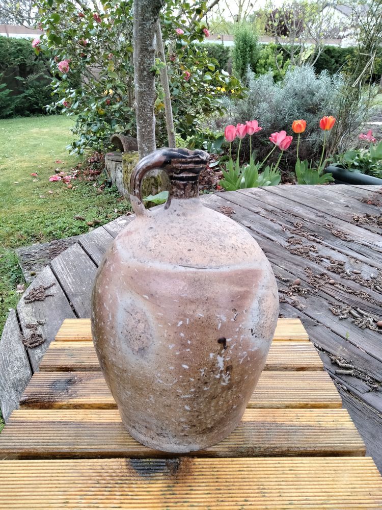 Cruche. 8 Vierzon (18)