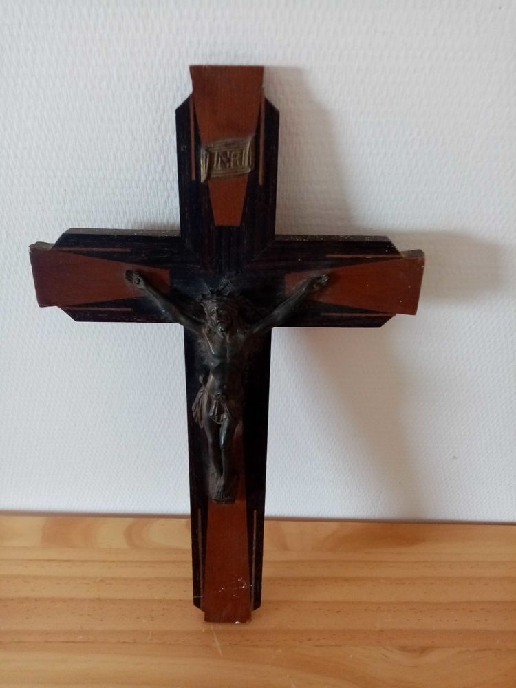 crulfix christ en bronze 220 Biarritz (64)