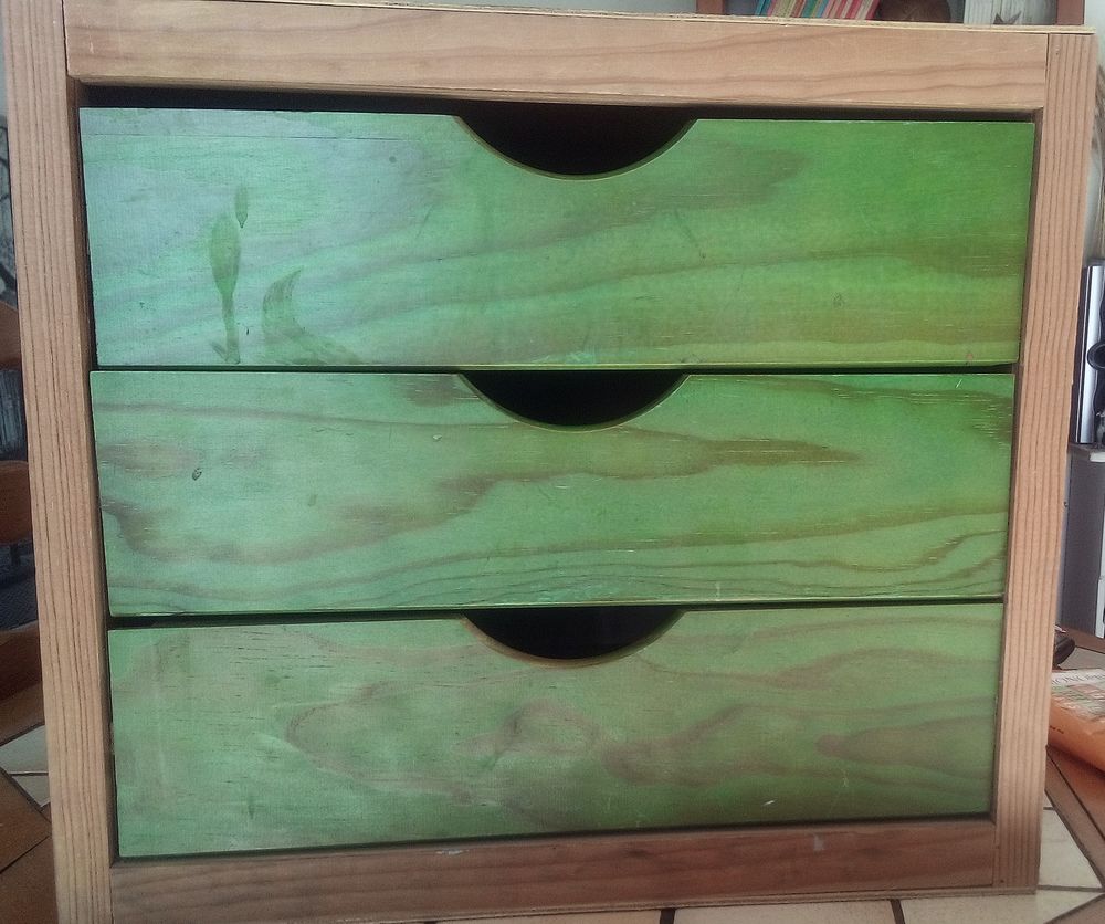 Cube de rangement 3 tiroirs en bois 8 Montpellier (34)