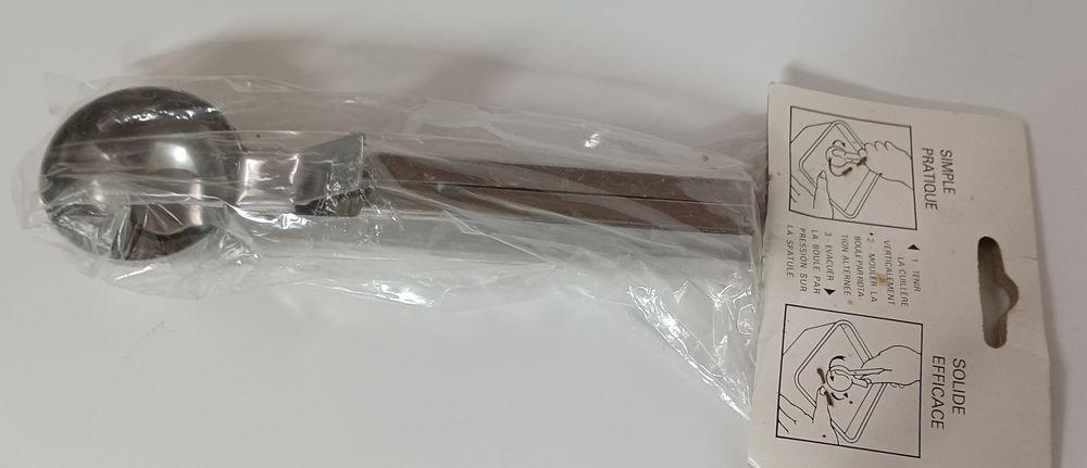 Cuill�re portionneur � glace 6 Chauriat (63)