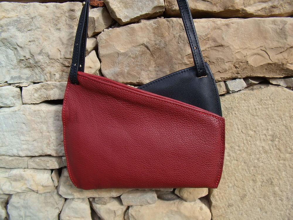 sac en cuir bicolore d'artisan 85 Figeac (46)