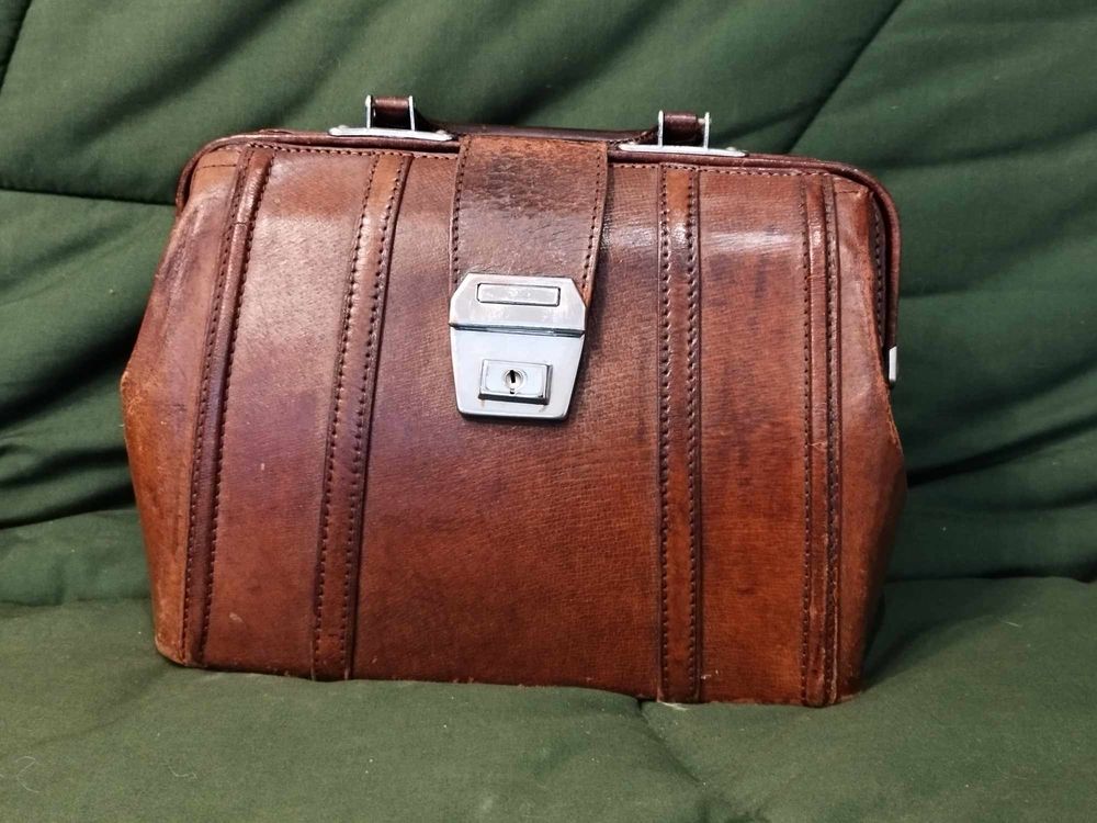 sac cuir femme 25 Montbrison (42)