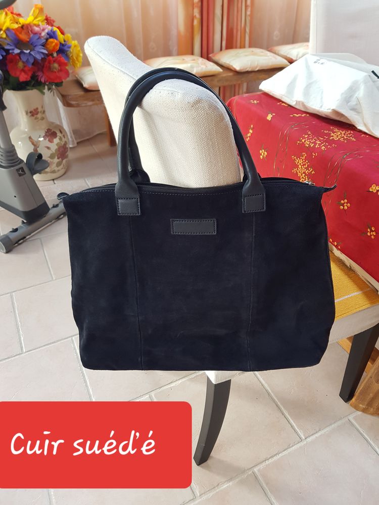 Sac cuir noir 22 Aulnay-sur-Mauldre (78)